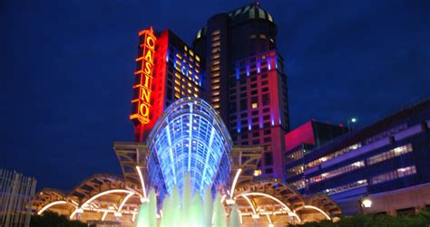 Casino Niagara: Resort, Casino, and More Fun