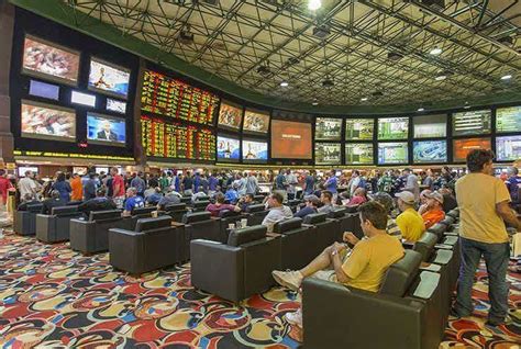 Sports Betting: Understanding Wagers and Line Movement