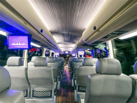 Panduan Perjalanan yang Memuaskan dengan First Class Tours