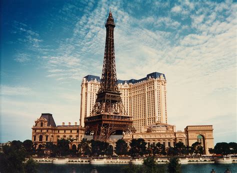 Paris Las Vegas Hotel & Casino: A Luxurious Getaway in the Heart of Las Vegas