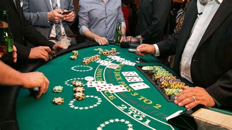 Tips untuk Menang Blackjack di Las Vegas: 5 Hukum Emas