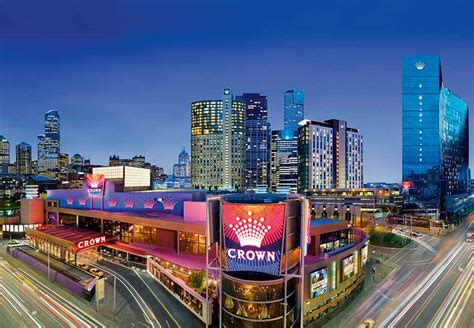 Crown Towers Melbourne: A Luxury Hotel in the Heart of Melbourne