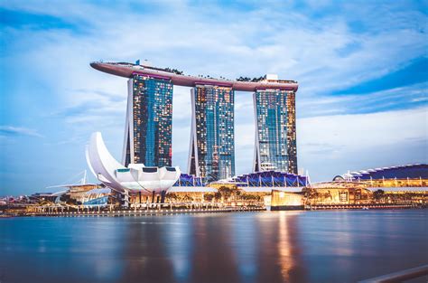 Marina Bay Sands: The Ultimate Luxury Destination in Singapore