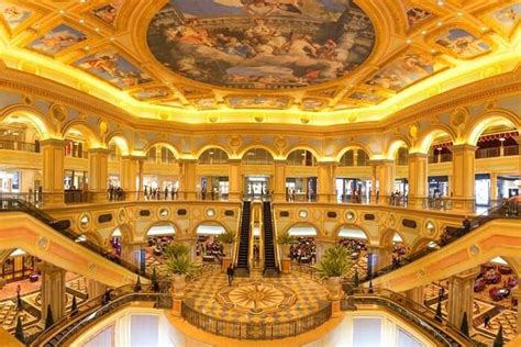 Casino Heaven: Top Casinos to Visit in Macau and Their Unique Features