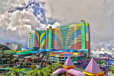 Resorts World Genting – First World Hotel: Pengalaman Liburan yang Mempersatkan