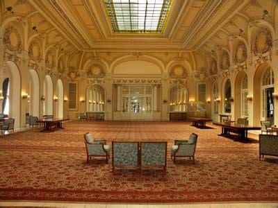 Sala Oglinzilor Casino Sinaia: Tempat Terbaik untuk Berbagai Acara