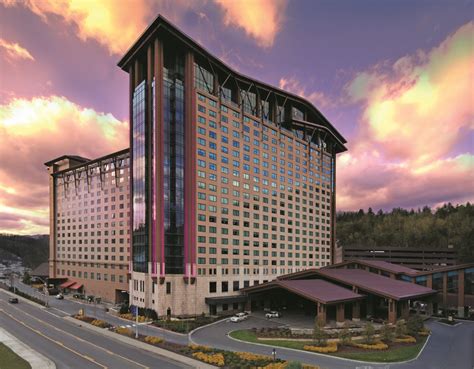 Menjadi Pengalaman Mewah di Harrah’s Cherokee Casino Resort