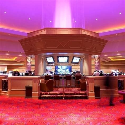 Casinos Near Cedar Rapids, IA: Discover the Thrill of Riverside Casino & Golf Resort