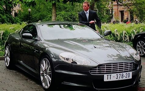 Aston Martin DBS: Dari Layar ke Jalan