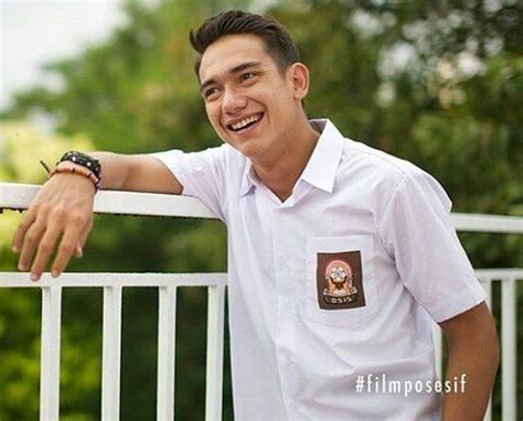 Warkop DKI Reborn: Adipati Dolken Bertransformasi Menjadi Kasino