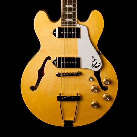 Epiphone Casino Coupe Natural: A Legendary Sound in a Compact Package