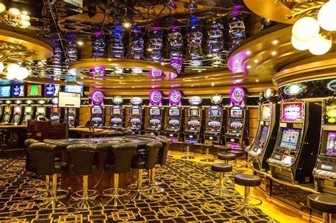 Mahjong, Slot Machines, Baccarat, Roulette, and Poker: A Glimpse into Hong Kong’s Online Casino Industry