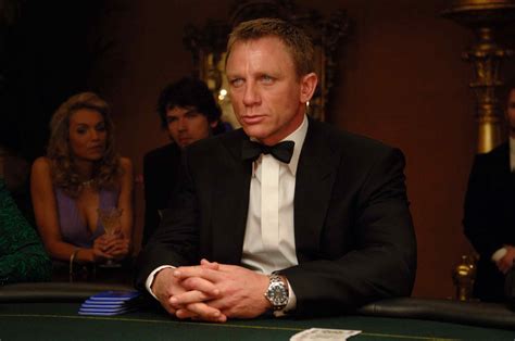 Casino Royale: Film Satire yang Menghibur