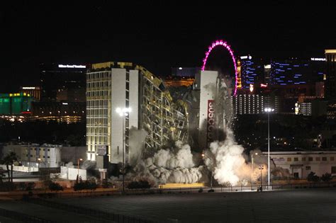 Implosi Hotel dan Casino di Las Vegas: Sejarah dan Kenangan