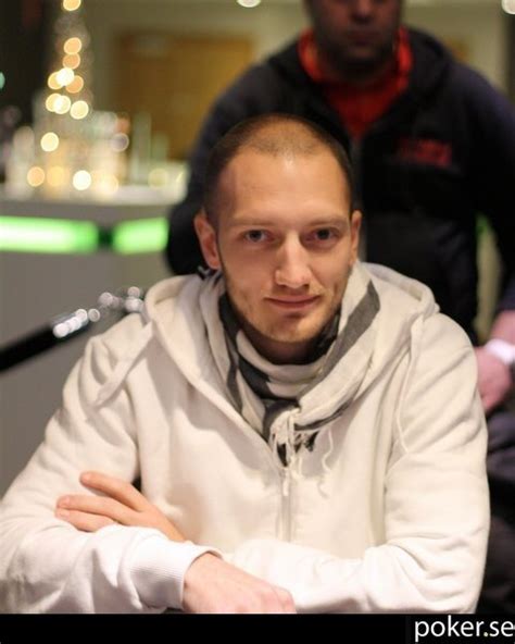 Artikel: Kejuaraan Poker Online – Willie Clyney vs. Darren O Reilly