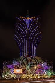 Mengungkap Keistimewaan Kasino Grand Lisboa, Macau