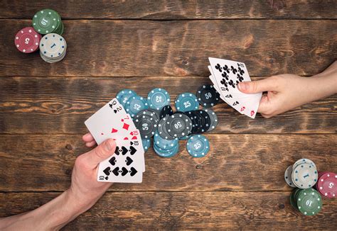 Poker Strategi: Menguak Nilai dari Pot Odds dan Equity