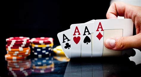 Bermain Poker: Tips dan Strategi