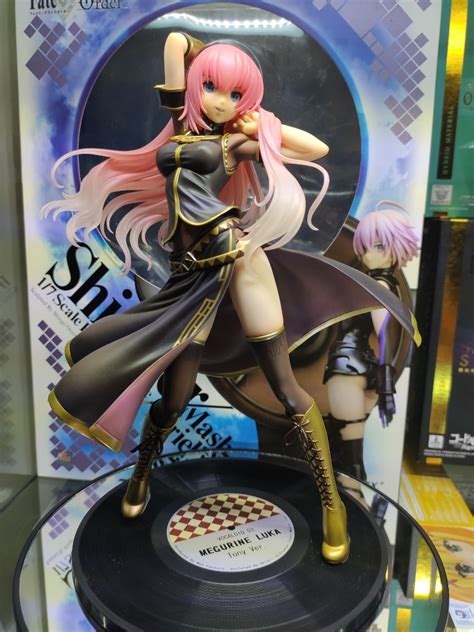 Max Factory Bunny Girl Poker: Megurine Luka Tony Ver