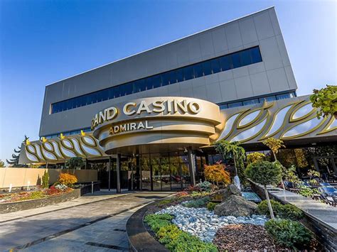 1. A Night at Platinum Casino Split: Where Luck Meets Luxury