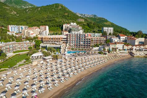 Maestral Resort & Casino: Experience Luxury and Relaxation in Montenegro