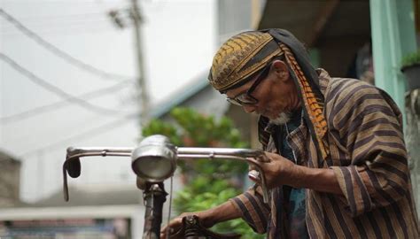 Mengenal Aplikasi Pokeran Jawa: Sebuah Pengalaman Bermain Kartu Tradisional