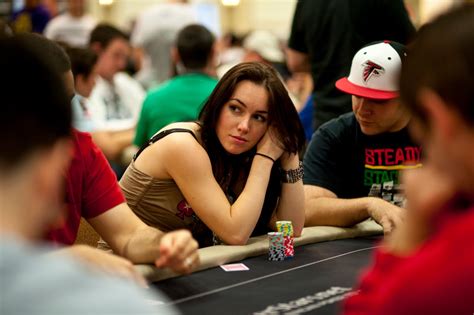 2 Pemain Poker Wanita Terseksi: Tatjana Pasalic, Liv Boeree, Lauren Kling, Charlotte Van Brabander, Maria Ho, dan Victoria Coren