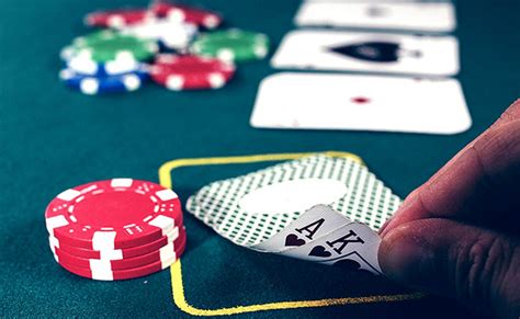 Menguasai Permainan Poker: Tips dan Trik untuk Meningkatkan Kemenangan