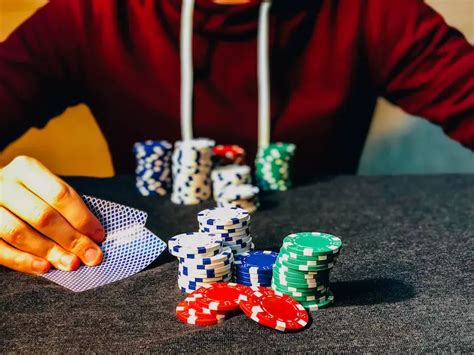 Poker: From Minutes to a Lifetime of Mastery