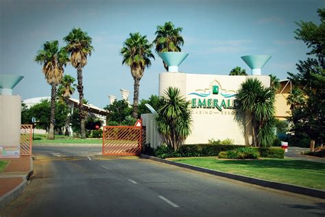 Emerald Resort & Casino: A Haven for Relaxation and Entertainment