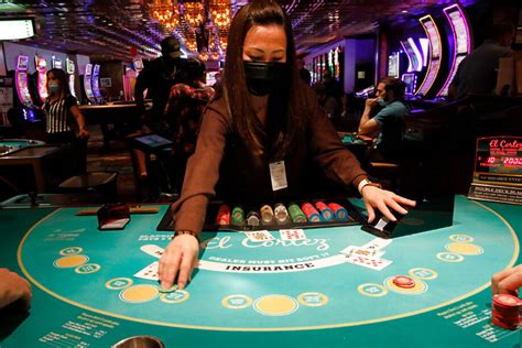 Hire Casino Tables untuk Acara Anda: Tips dan Panduan