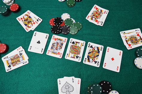 7 Papi Poker: Menang Besar dalam Turnamen Daily PokerStars