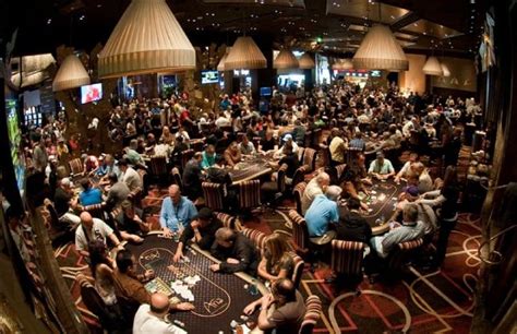 Mengintip Tempat Bermain Poker Terbaik di Las Vegas