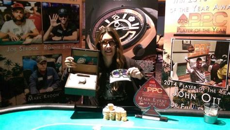 Pemain Poker Pamela Wilson Menang Besar di Turnamen Midwest Poker Classic