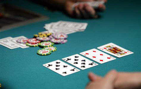 Menggapai Kemenangan dengan Poker Online yang Berisi Uang Asli