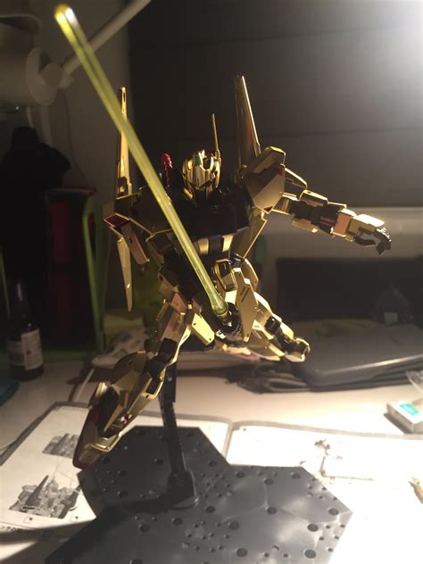 Menginstal LED pada Model Gundam Anda