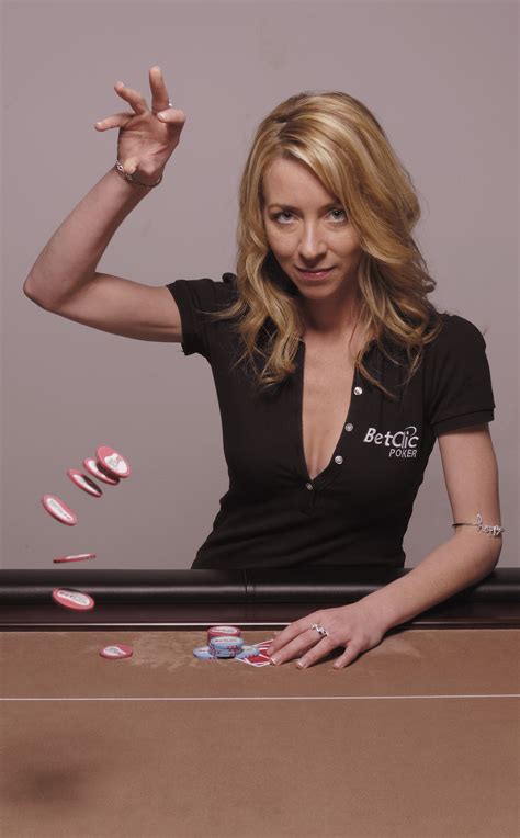 Poker Girls: Inspirational Female Players in the Game