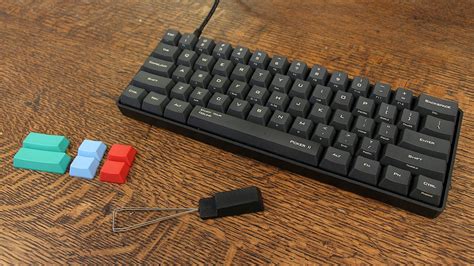 The New Poker II: A Compact, Intelligent, dan Well Made 60% Mechanical Keyboard