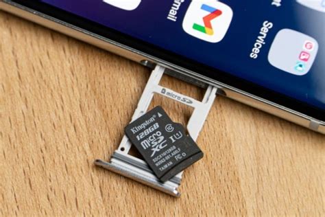 Memilih HP dengan Slot MicroSD Terbaik: 128GB, 256GB, dan Lebih