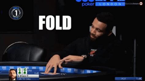 Mengapa Fold di Poker Jadi Hal Yang Paling Bising