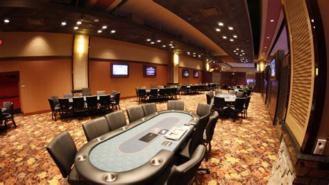 Judul: Bend Poker Room – A Haven for Poker Enthusiasts in Central Oregon