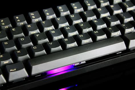 Menemukan Kebanggaan Dalam Mechanical Keyboard: Pok3r 60