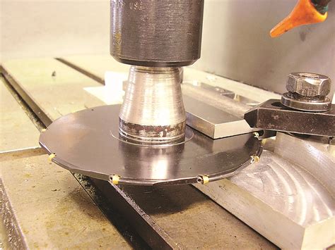 Screw Slotting Cutter: Menjadi Pilihan Terbaik untuk Proyek-Proyek Anda