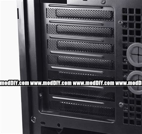 Expansion Slots pada Motherboard dan Kasus Komputer