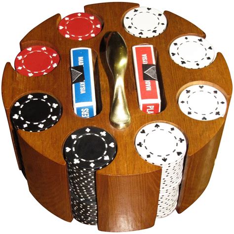 Vintage Poker: A Game of Skill and Strategy