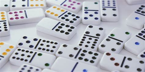 Mengenal Game Mexican Train Dominoes: Strategi dan Tips