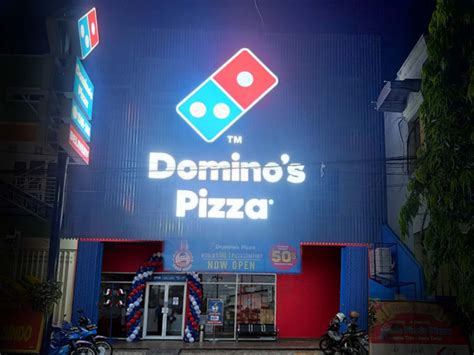 Review Domino’s Pizza