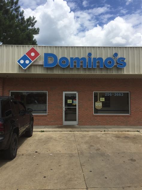 Domino’s Pizza: A Tasty Experience in Amory, MS