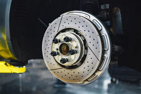 Drilled, Slotted, and Smooth Brake Rotors: Choosing the Right One for Your Vehicle