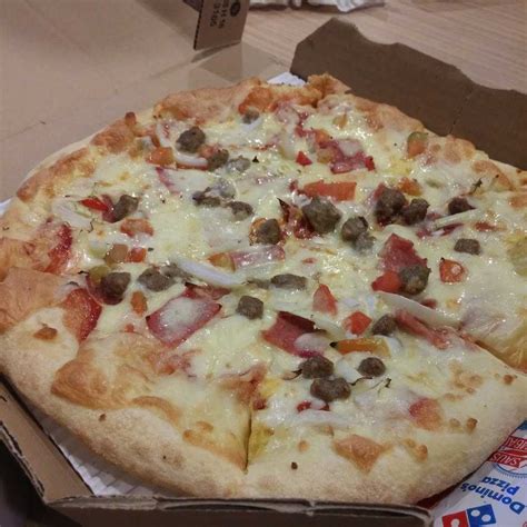 Cozy Place: Domino’s Pizza – Jl. Bina Marga, Jakarta Timur